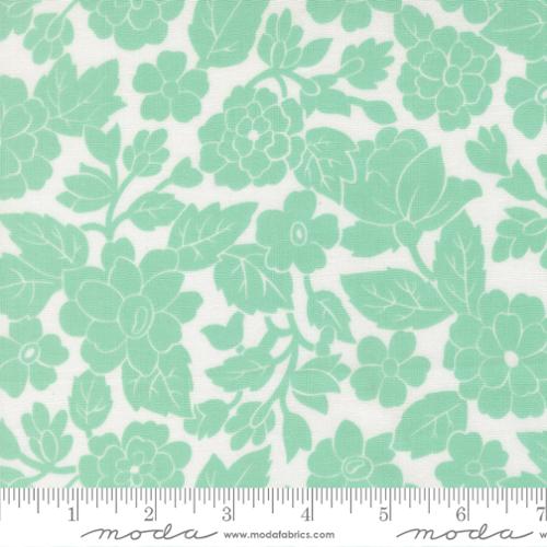 Quilting cotton - Bloomsberry - White Aqua